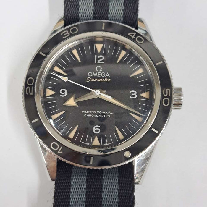 【WHOLESALES】
OMEGA 
233.30.41.21.01.001 
箱(外箱破損)　ギャランティ　ピクトグラム