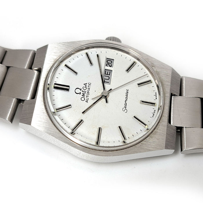 OMEGA 
Seamaster Day-Date