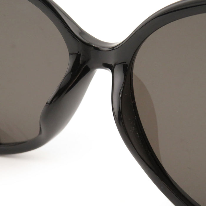 GUCCI 
バタフライ サングラス