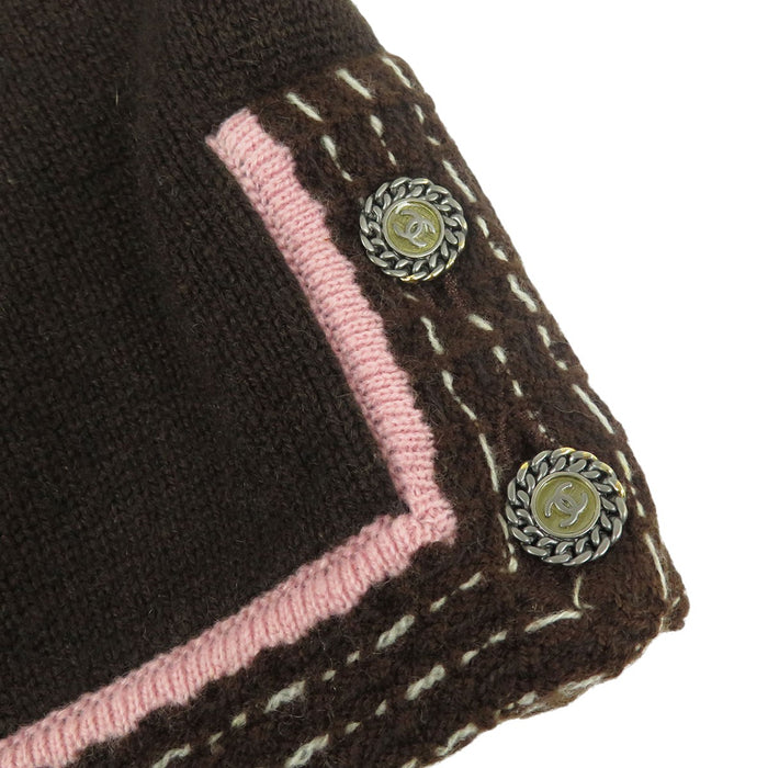 CHANEL 
05A COCO CC Bottone Coco Logo Senza Colletto 
Simbolo Coco Cardigan in Cashmere