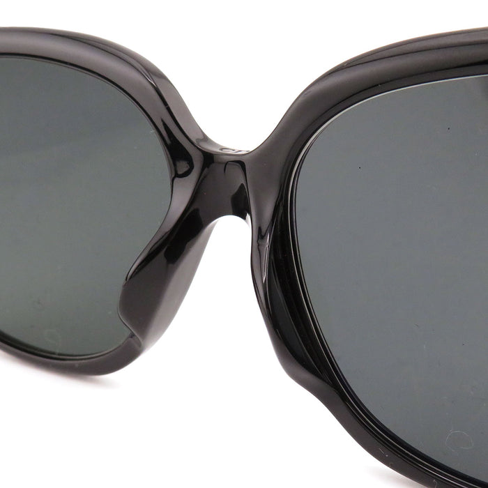 Dior 
LadyDiorStuds ロゴ 
レディディオール スタッズ サングラス