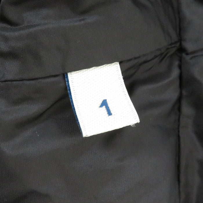 MONCLER 
ワッペン ナイロン ライトダウン 
MENTS メンツ ダウンコート