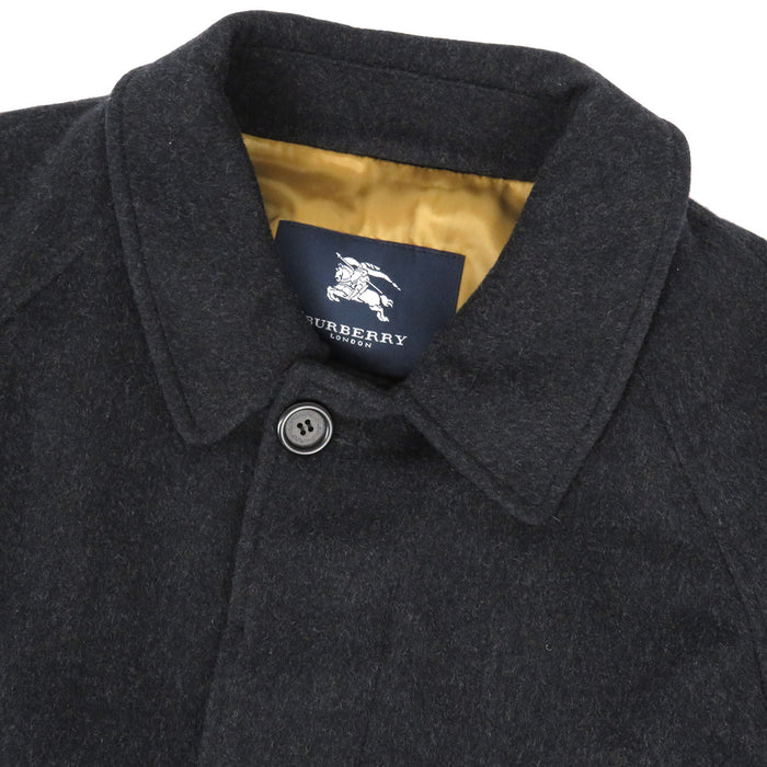 BURBERRY 
ロゴボタン 裏地チェック柄 
ウール コート