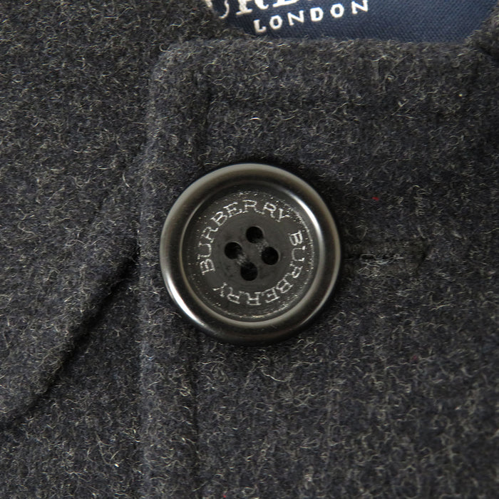 BURBERRY 
ロゴボタン 裏地チェック柄 
ウール コート