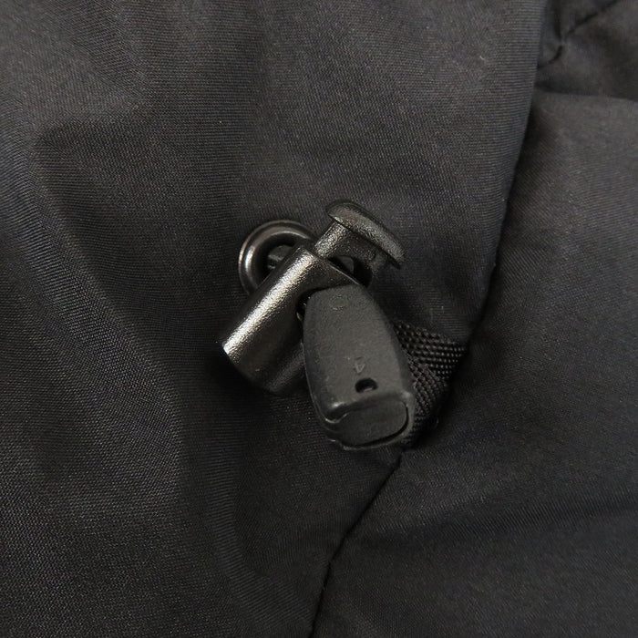 ARC'TERYX 
フード ロゴ ダブルジップ ナイロン 
ダウンジャケット