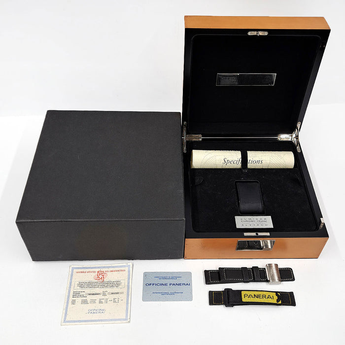 OFFICINE PANERAI 
Luminor 1950 Submersible Flytech Cronografo 1000m 
Con scatola e garanzia