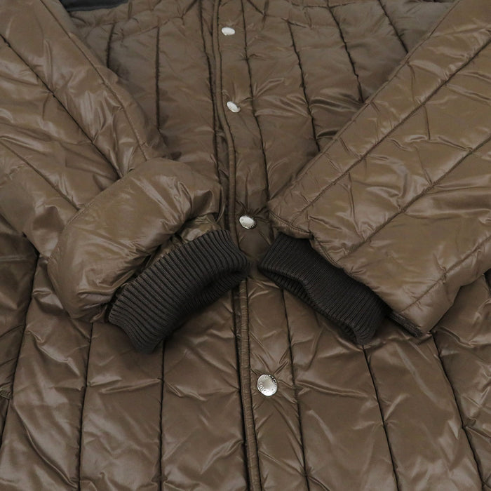 LOUIS VUITTON 
LV ロゴ ハイネック ナイロン レザー RM082M MNPK40PA5 
ナイロン レザー 中綿 ジャケット