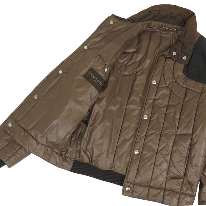 LOUIS VUITTON 
LV ロゴ ナイロン ハイネック RM082M MNB340PA5 
レザー ミックス 中綿 ジャケット