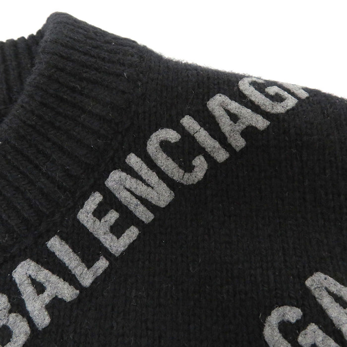 BALENCIAGA 
ロゴ 総柄 2022年製 
オールオーバーロゴ カシミヤ クルーネック ニット