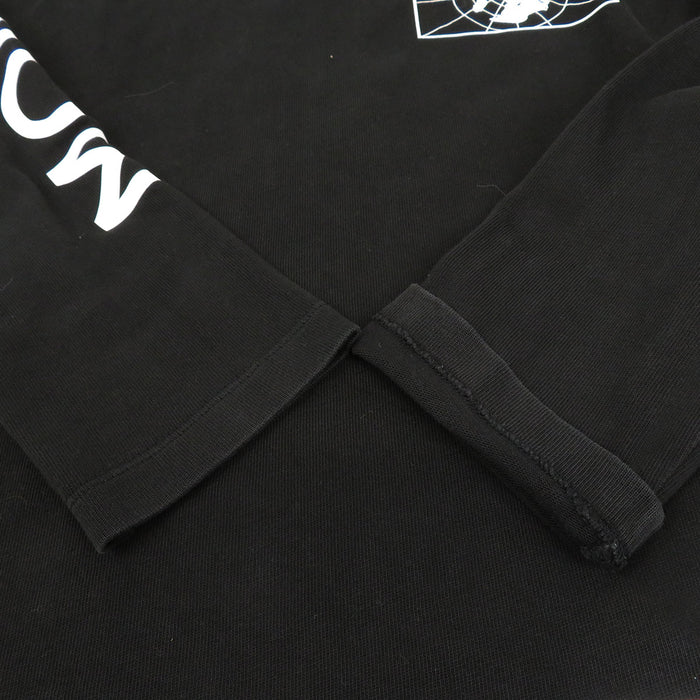 MONCLER 
Écusson Coton Fabriqué en 2022 
T-shirt à manches longues avec logo imprimé LS