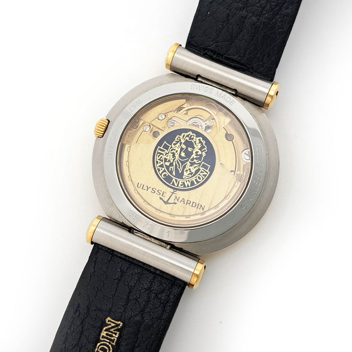 Ulysse Nardin 
ニュートン