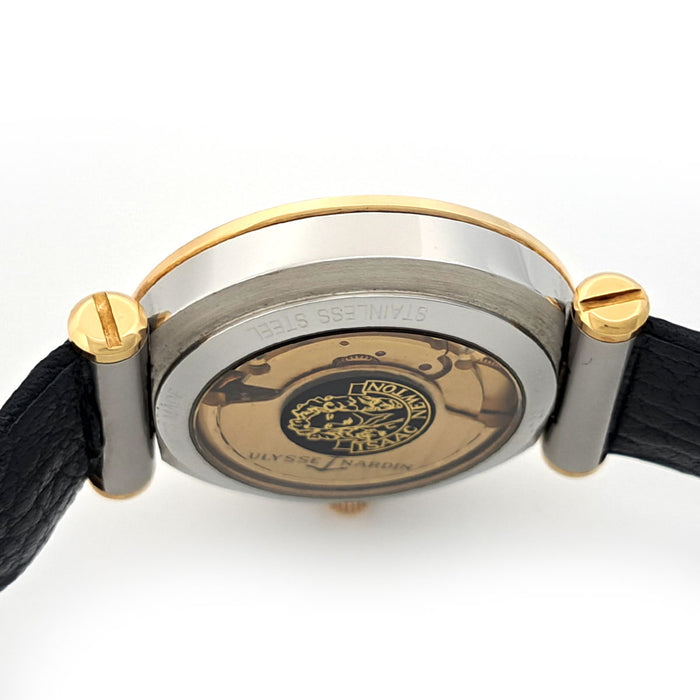 Ulysse Nardin 
ニュートン