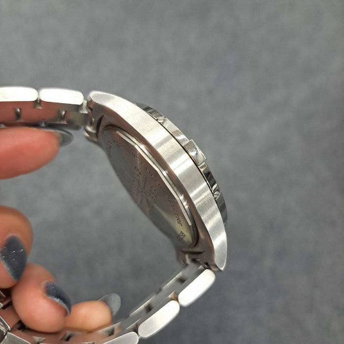 【VENTE EN GROS】
BREITLING
Boîte (détérioration de la boîte intérieure) Garantie Certificat de chronomètre