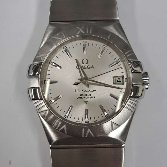 【批發】
OMEGA
123.10.35.20.02.001
盒子（內盒劣化） 保證書 符號 計時碼錶證書