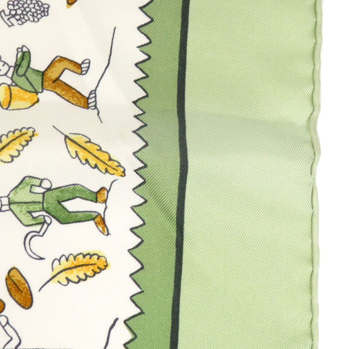 HERMES 
スカーフ 大判 シルク 
カレ 90 RETOUR A LA TERRE 故郷に帰る