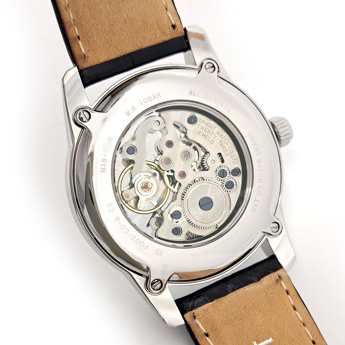 ORIENT  
Royal Orient Skeleton Hand-Wound  
With Box and Warranty Card