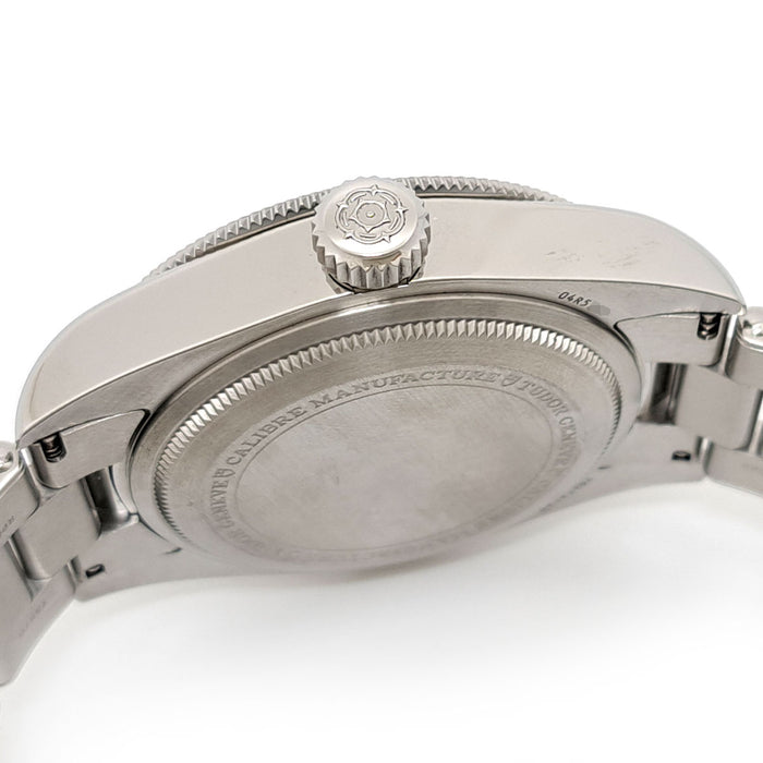 TUDOR 
ヘリテージ ブラックベイ 
箱ギャラ付