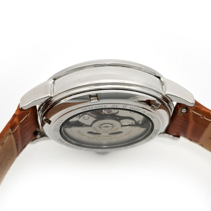 精工
Presage 琺瑯 渡边力
附带盒子和保修卡