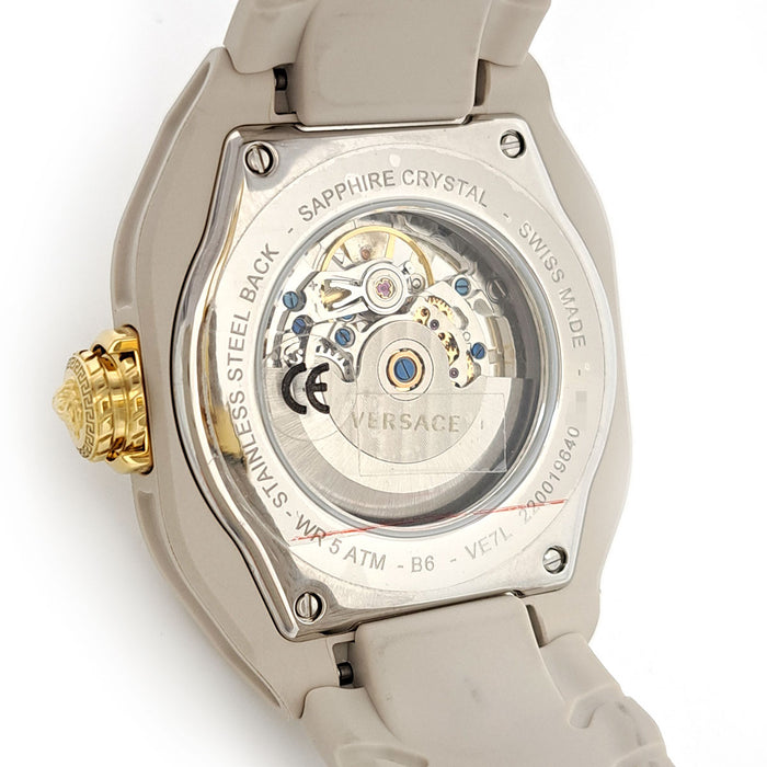 VERSACE 
Vレジェンドスケルトン