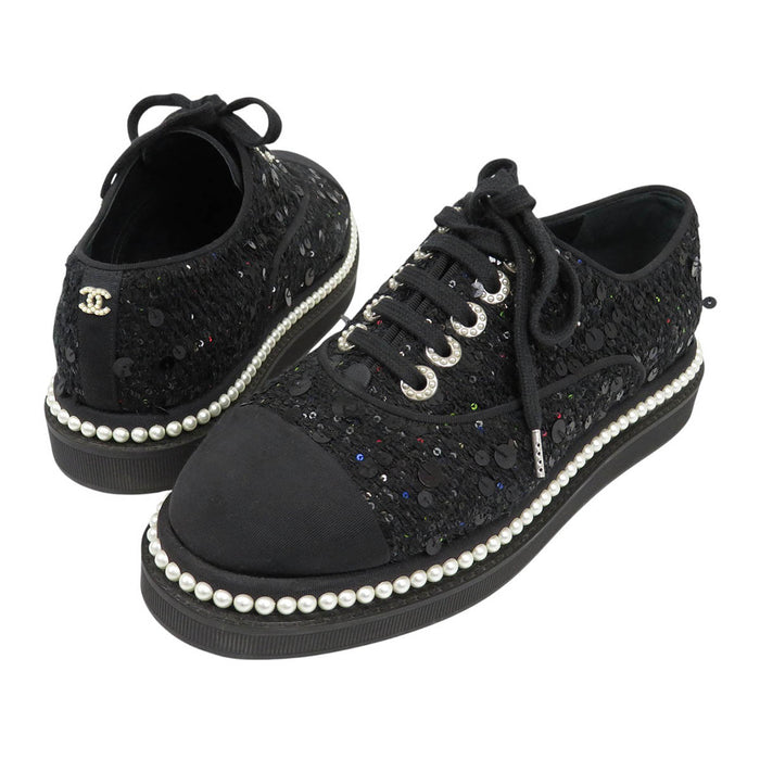 CHANEL 
COCO CC ツイード レースアップ フェイクパール 
ココマーク スパンコール ローカットスニーカー
