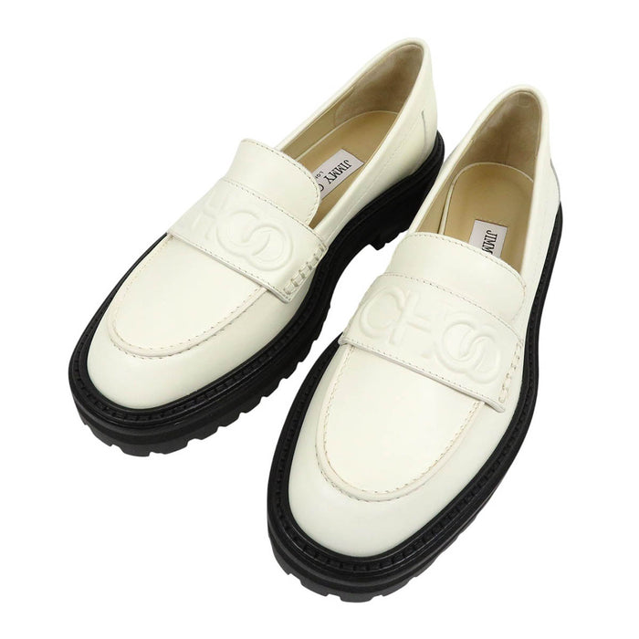 JIMMY CHOO 
レザー エンボス加工 
ロゴ ローファー