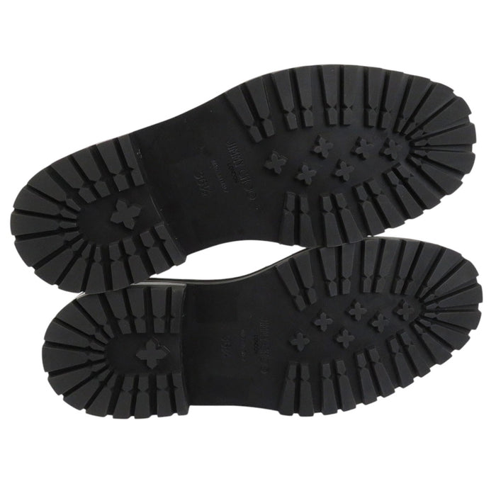 JIMMY CHOO 
レザー エンボス加工 
ロゴ ローファー