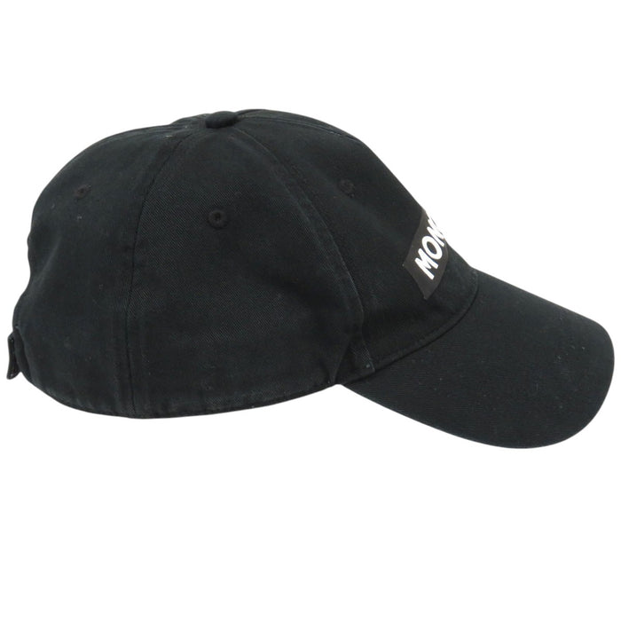 MONCLER 
Fabriqué en 2022 Coton 
Casquette de base-ball avec logo