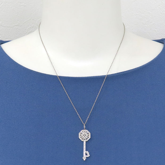 TIFFANY&Co. 
Collier clé octogone diamant