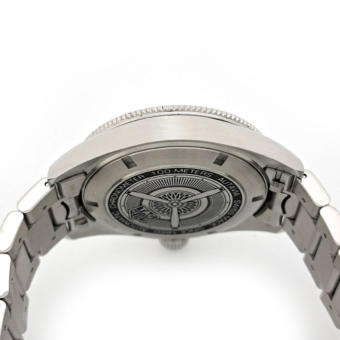 TAG HEUER  
Autavia  
With box and certificate