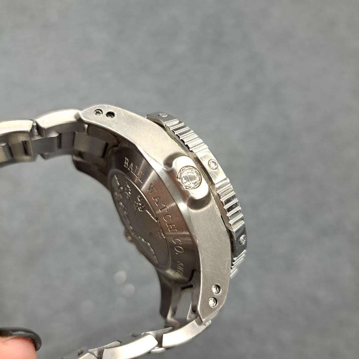 【GROSSES VENTES】
BALLWATCH
DM3000ASCJBK
Boîte Garantie Certificat de chronomètre