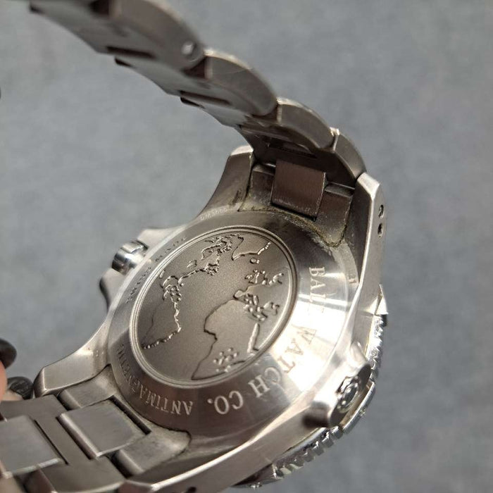 【GROSSES VENTES】
BALLWATCH
DM3000ASCJBK
Boîte Garantie Certificat de chronomètre