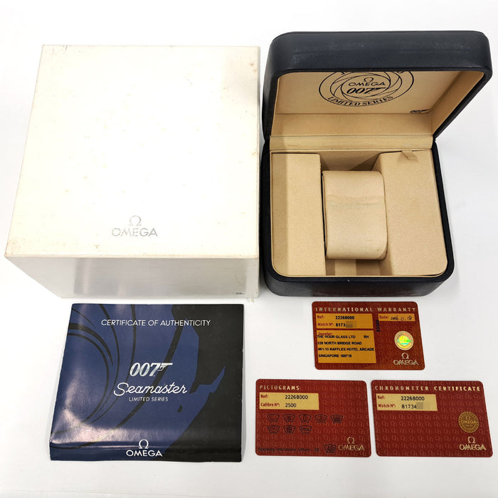 OMEGA  
Seamaster 007 James Bond ENSEMBLE COMPLET Révisé  
Révision effectuée Avec boîte et certificat