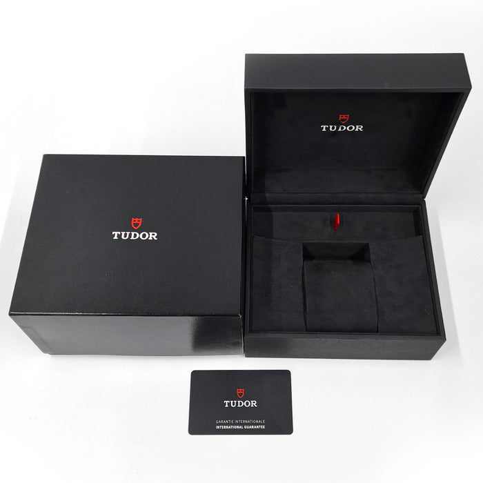 TUDOR 
ブラックベイ クロノグラフ 
箱ギャラ付