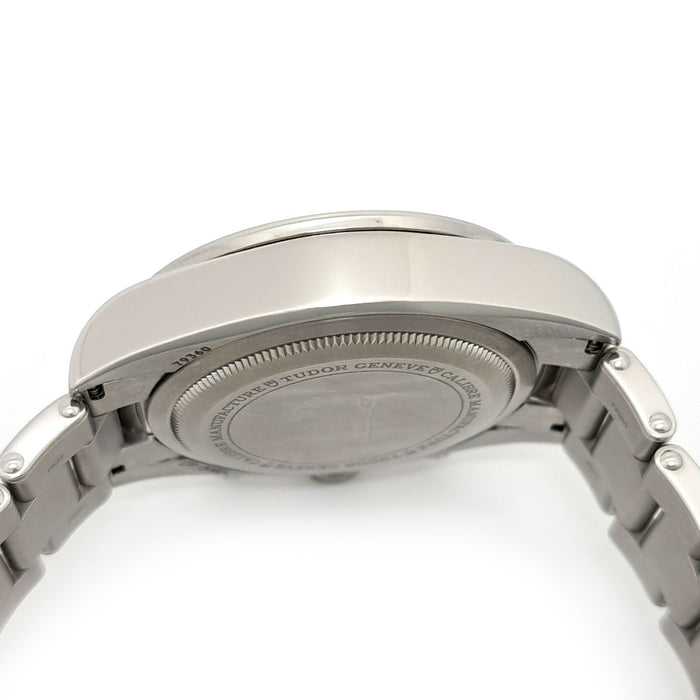 TUDOR 
ブラックベイ クロノグラフ 
箱ギャラ付