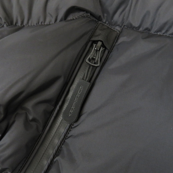 BURBERRY 
ロゴ 2WAY ダウンベスト フード 
デタッチャブルスリーブ フーデッド ダウンジャケット