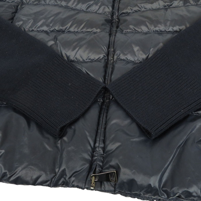 MONCLER 
ワッペン ダブルジップ ナイロン ウール 2023年製 
CARDIGAN TRICOT ニット 切替 ダウンジャケット
