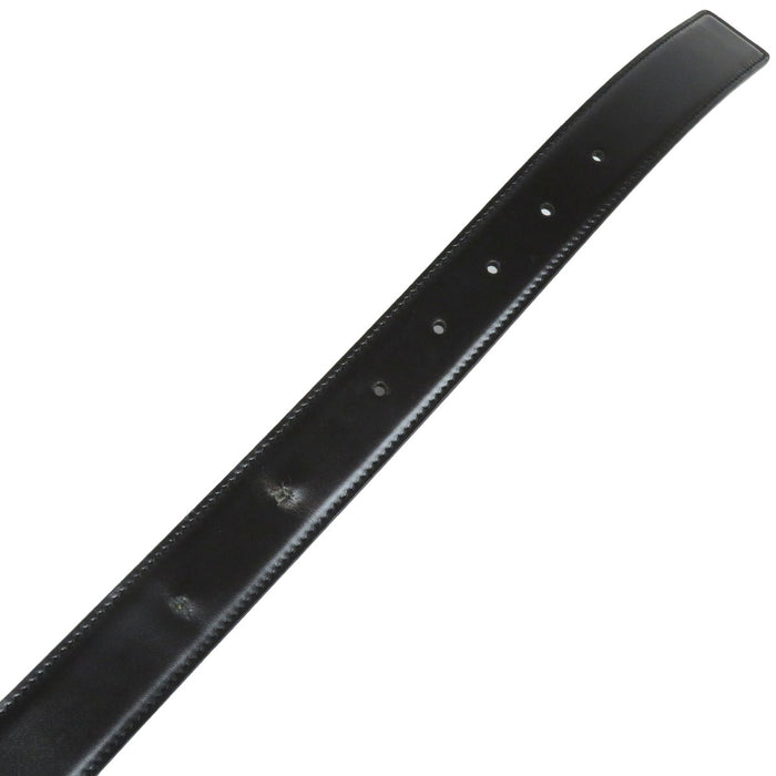 GUCCI  
Leather Logo Silver-Colored Metal  
Square G Buckle Belt