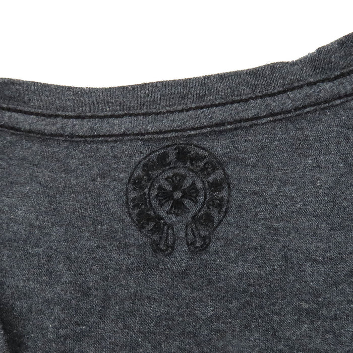 CHROME HEARTS  
CH BS FLARE  
T-shirt col en V fer à cheval BS flare