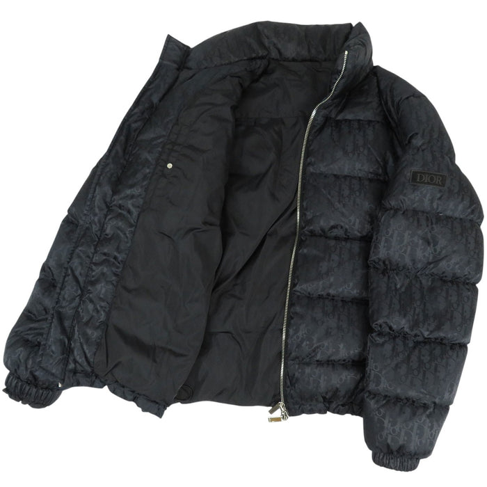 Dior
Giacca imbottita in nylon con motivo a logo Oblique a tutto campo