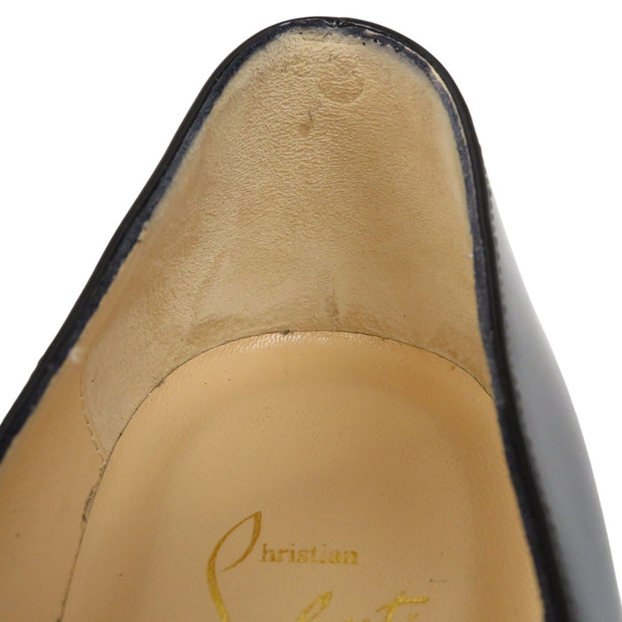 Christian Louboutin 
ハイヒール ポインテッドトゥ パテントレザー 
Pigalle ピガール パンプス