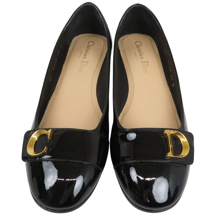 迪奥  
漆皮标志  
C'EST DIOR CD 平底鞋