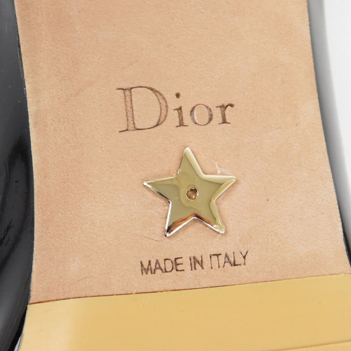 迪奥  
漆皮标志  
C'EST DIOR CD 平底鞋