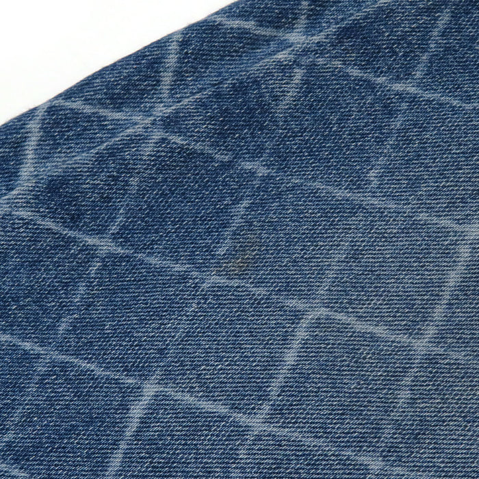 香奈儿  
可可 CC 标志钮扣 棉质  
绗缝 裤脚拉链 牛仔裤