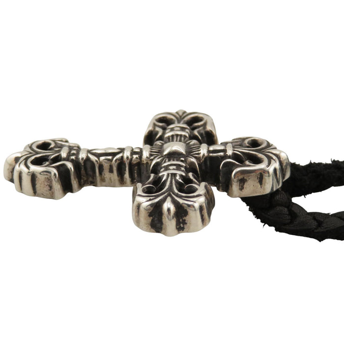 CHROME HEARTS  
CH 细工十字架-超小号 LB 桶形孔片  
细工十字架 超小号 皮革编织项链