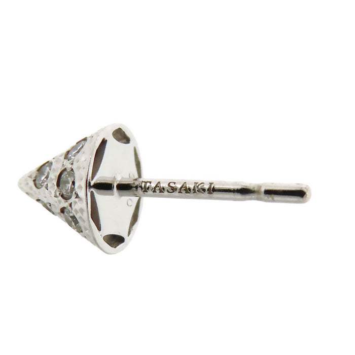 TASAKI 
Boucles d'oreilles Rébellion Raffinée