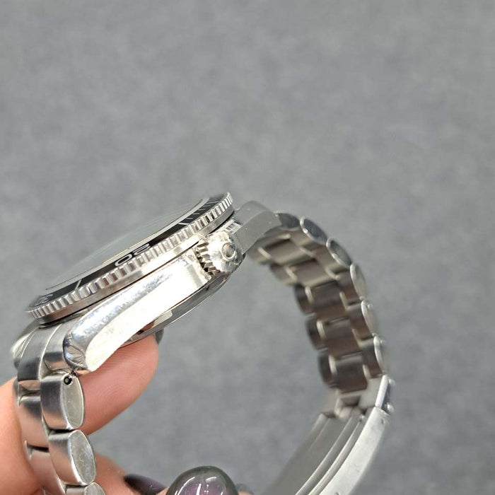 【WHOLESALES】
OMEGA 
2201.5 
箱(内箱劣化)　ギャランティ　ピクトグラム　クロノメーター証