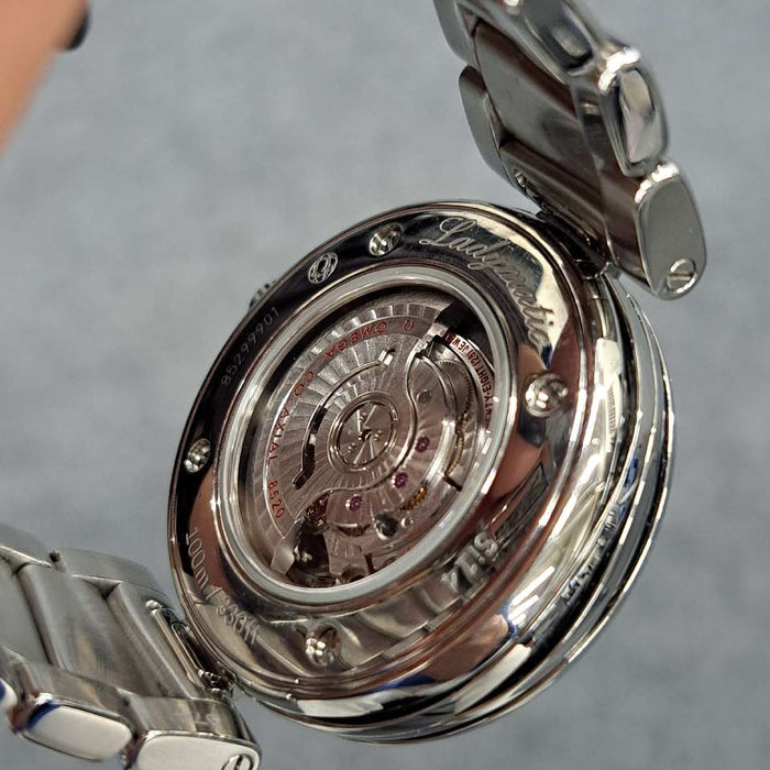 【GROSSESSES】
OMEGA 
425.30.34.20.56.001 
Boîte intérieure Garantie Pictogramme Certificat de gemme