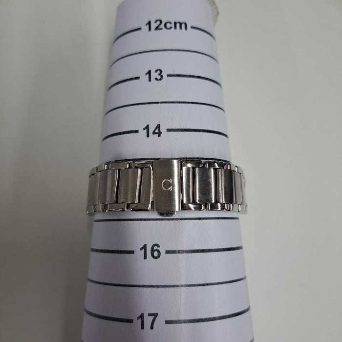 【GROSSESSES】
OMEGA 
425.30.34.20.56.001 
Boîte intérieure Garantie Pictogramme Certificat de gemme