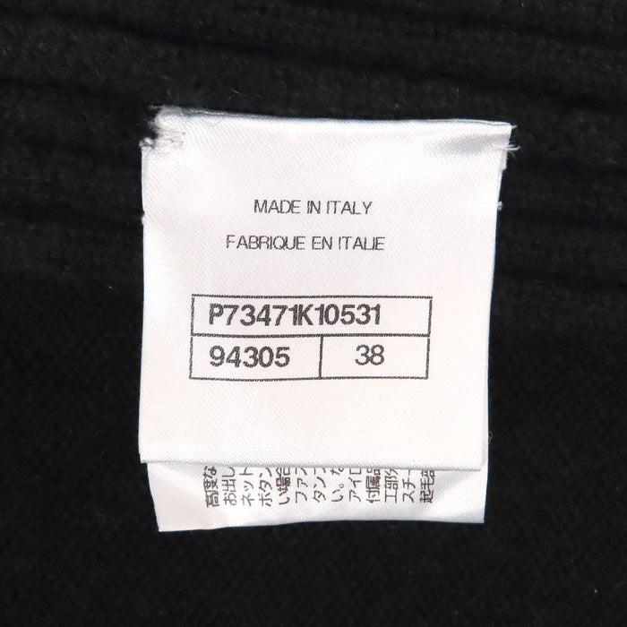 CHANEL 
COCO CC ロゴ ライオンボタン Vネック シルク混 
ココマーク カシミヤ カーディガン