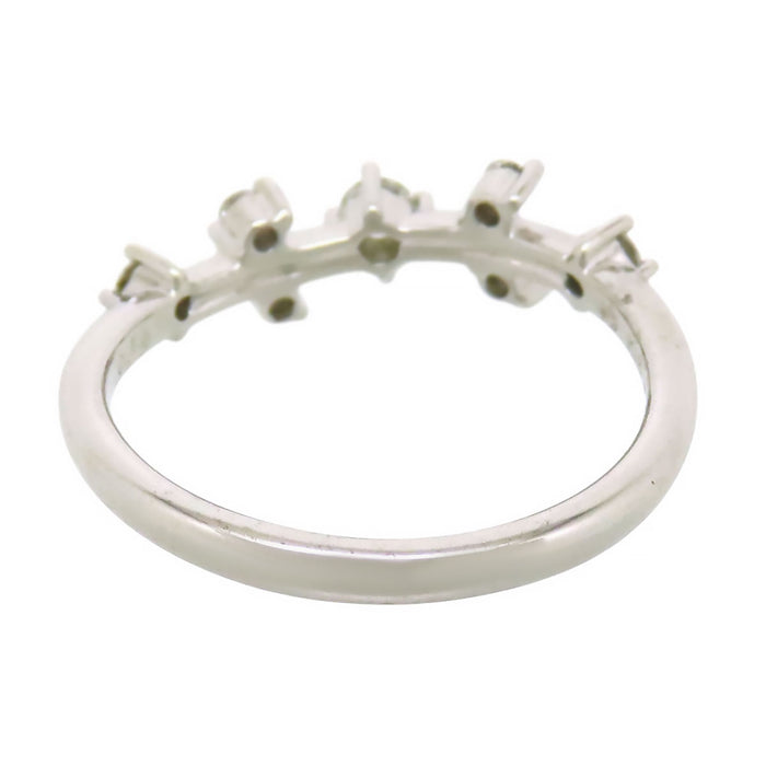 TASAKI 
葉形鑽石戒指